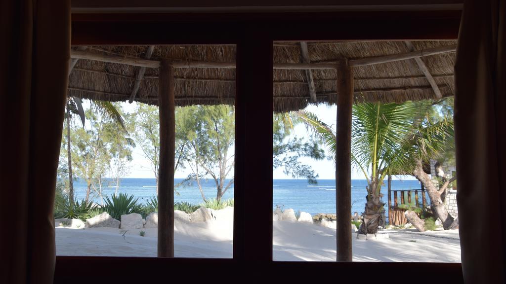 Laguna Blu - Resort Madagascar Andavadoaka Habitación foto